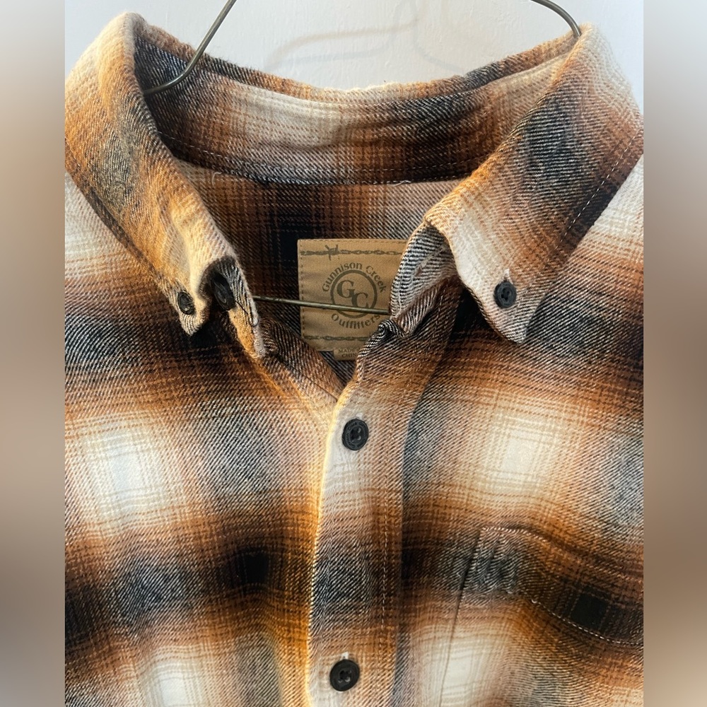 Rust flannel - Picture 2 of 4